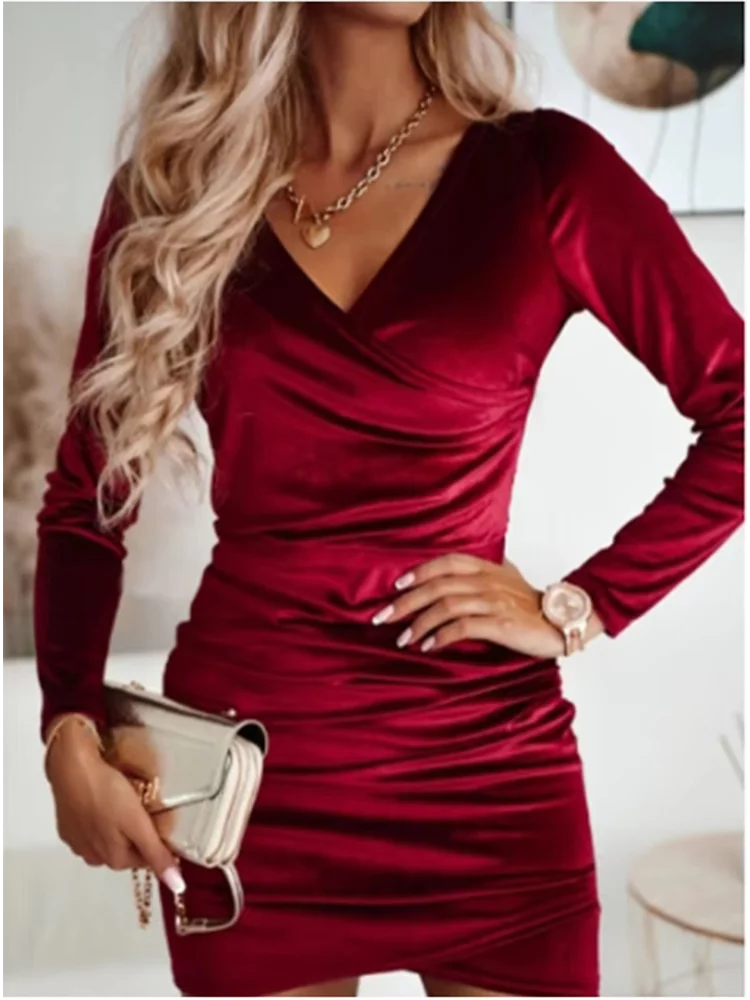 European Elegant Evening Party Dress for Woman Clothing Fashion V Neck Long Sleeved Velvet Casual Mini  Sheath Dresses