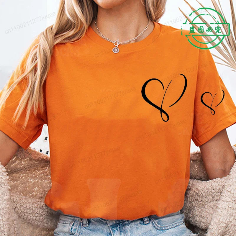 Red Heart Graphic Casual Tee
