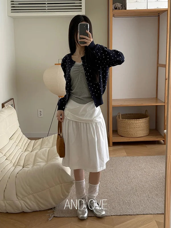 Chic Korean Style  Skirt for Young Women Spring Autumn Winter Seasonal Fashionable Inner Wear Casual Versatile Skirt
