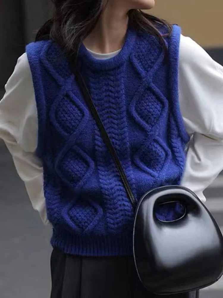 Minimal Knit Sweater Vest Women