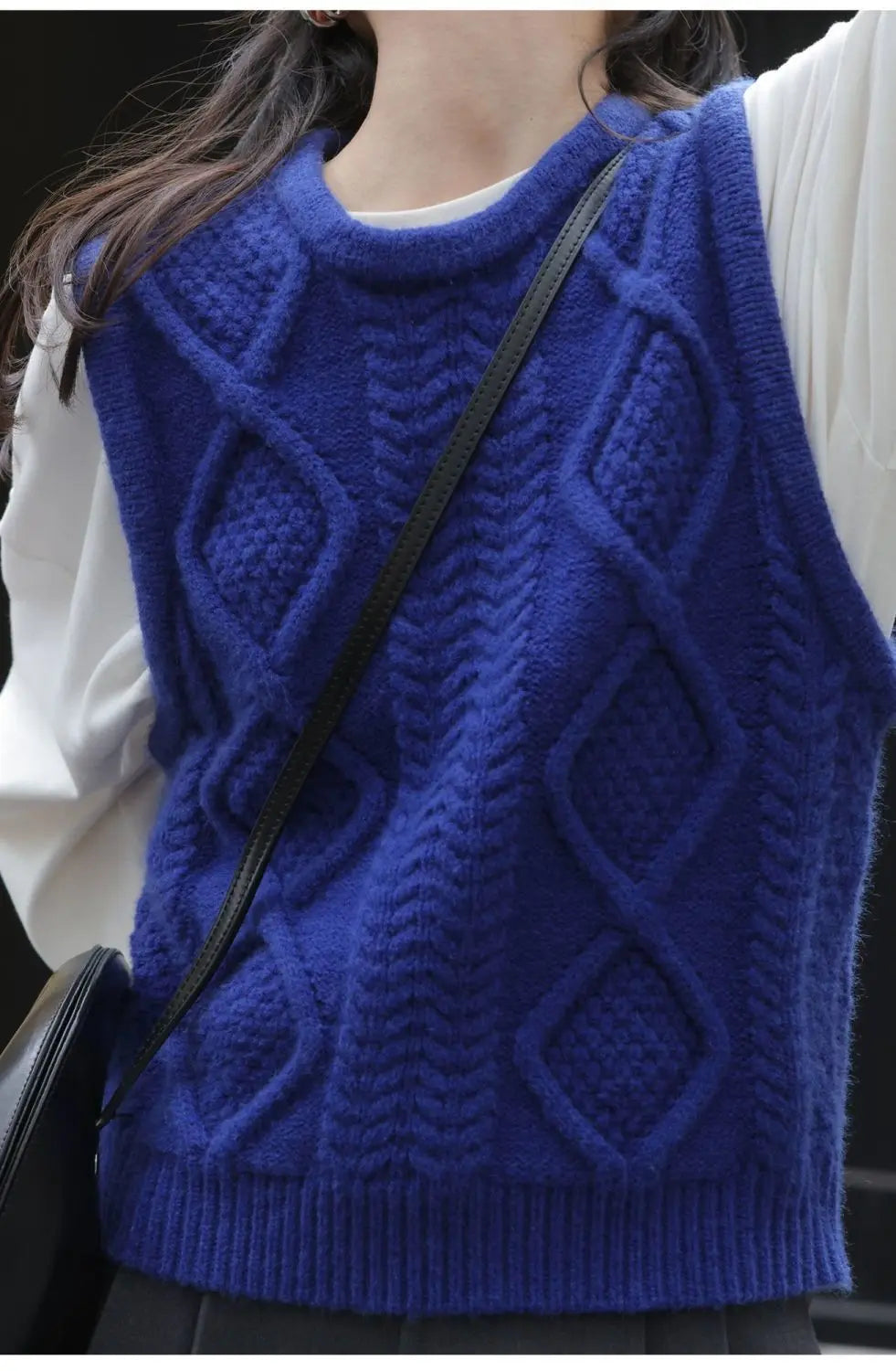 Minimal Knit Sweater Vest Women