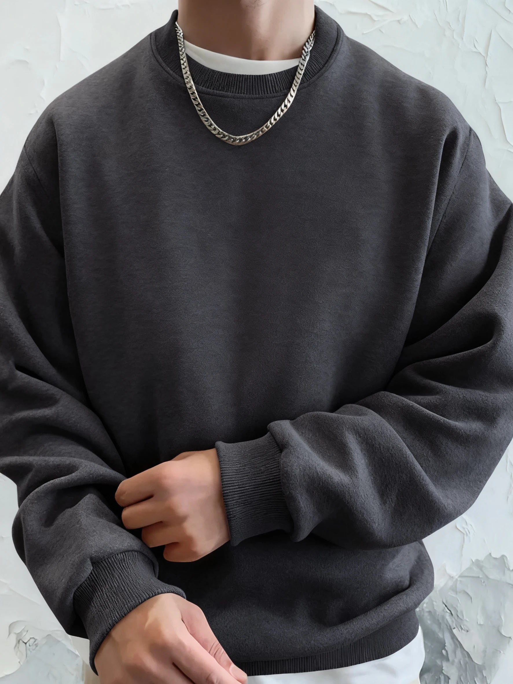 Men'S Solid Sweatshirts Autumn Winter Loose Fleece Soft Hoodies Basics Crewneck Warm Sportswears Street Casual Mens Clothes