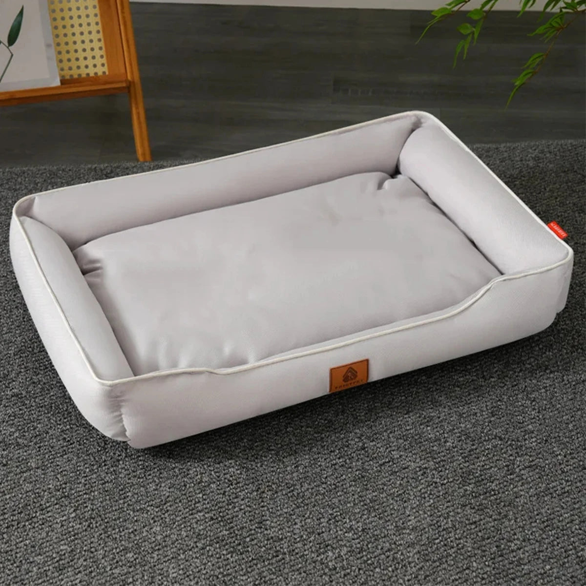 Bite-Resistant Four Season Square Bed