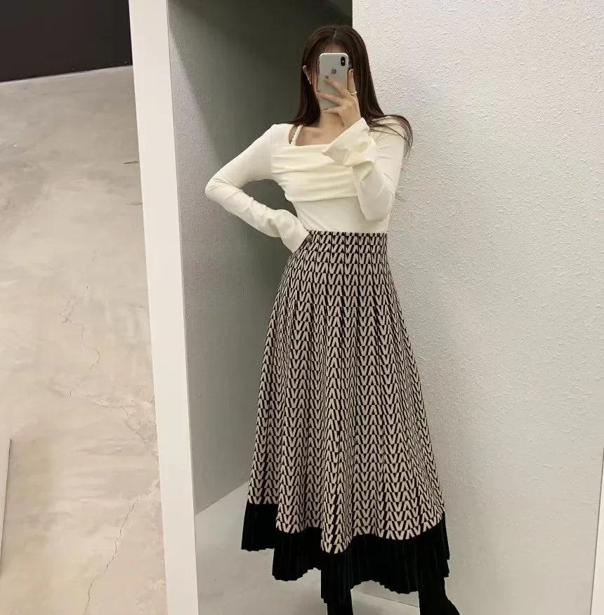 Retro Knitted Pleated Midi Skirt