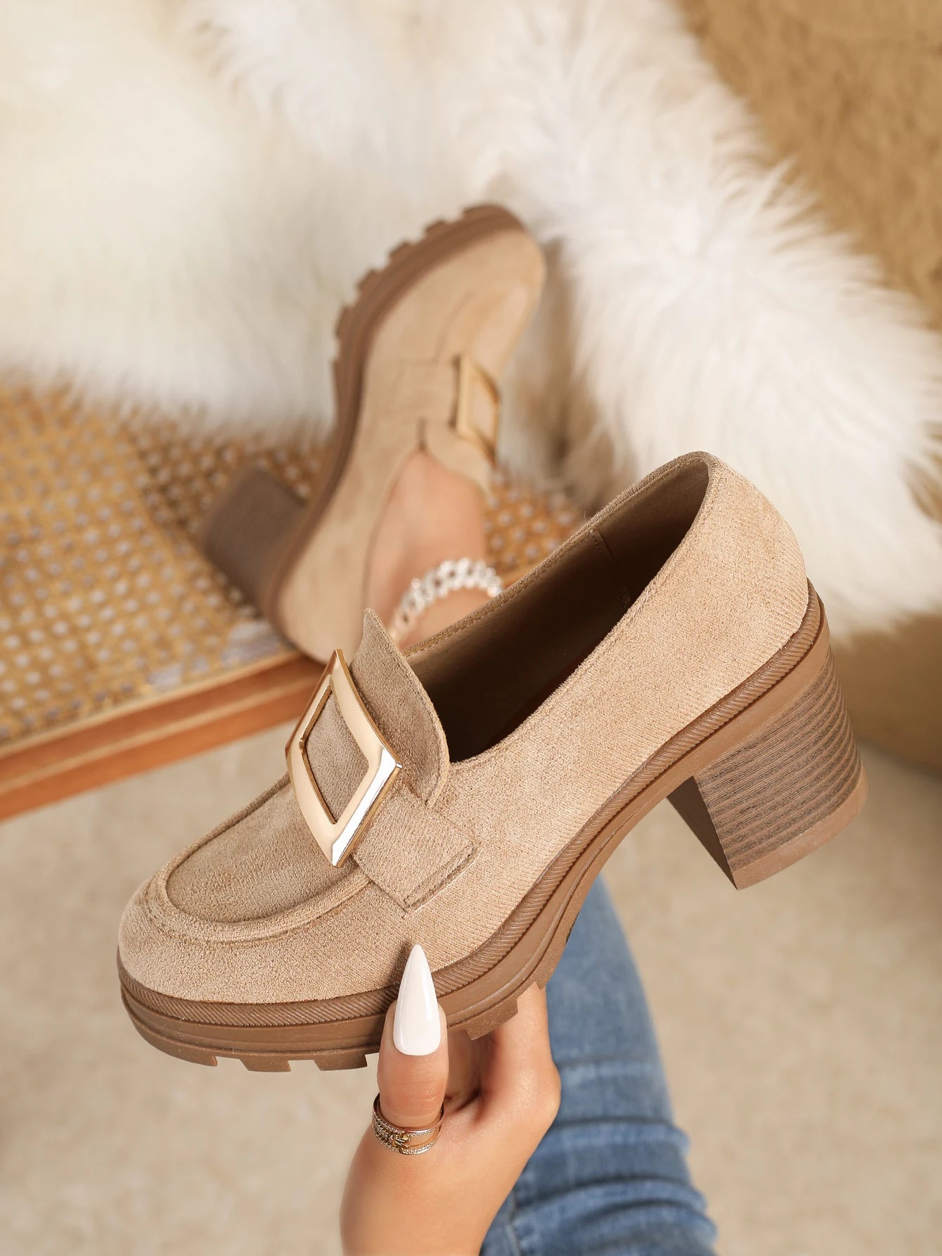 Women Retro Thick Sole Mary Jane Pumps