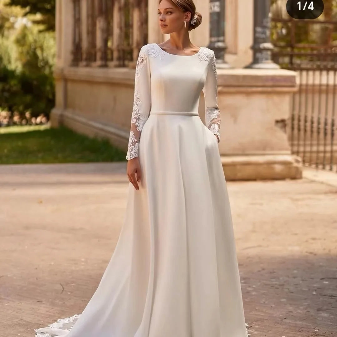Elegant Lace Long Sleeve Wedding Dress