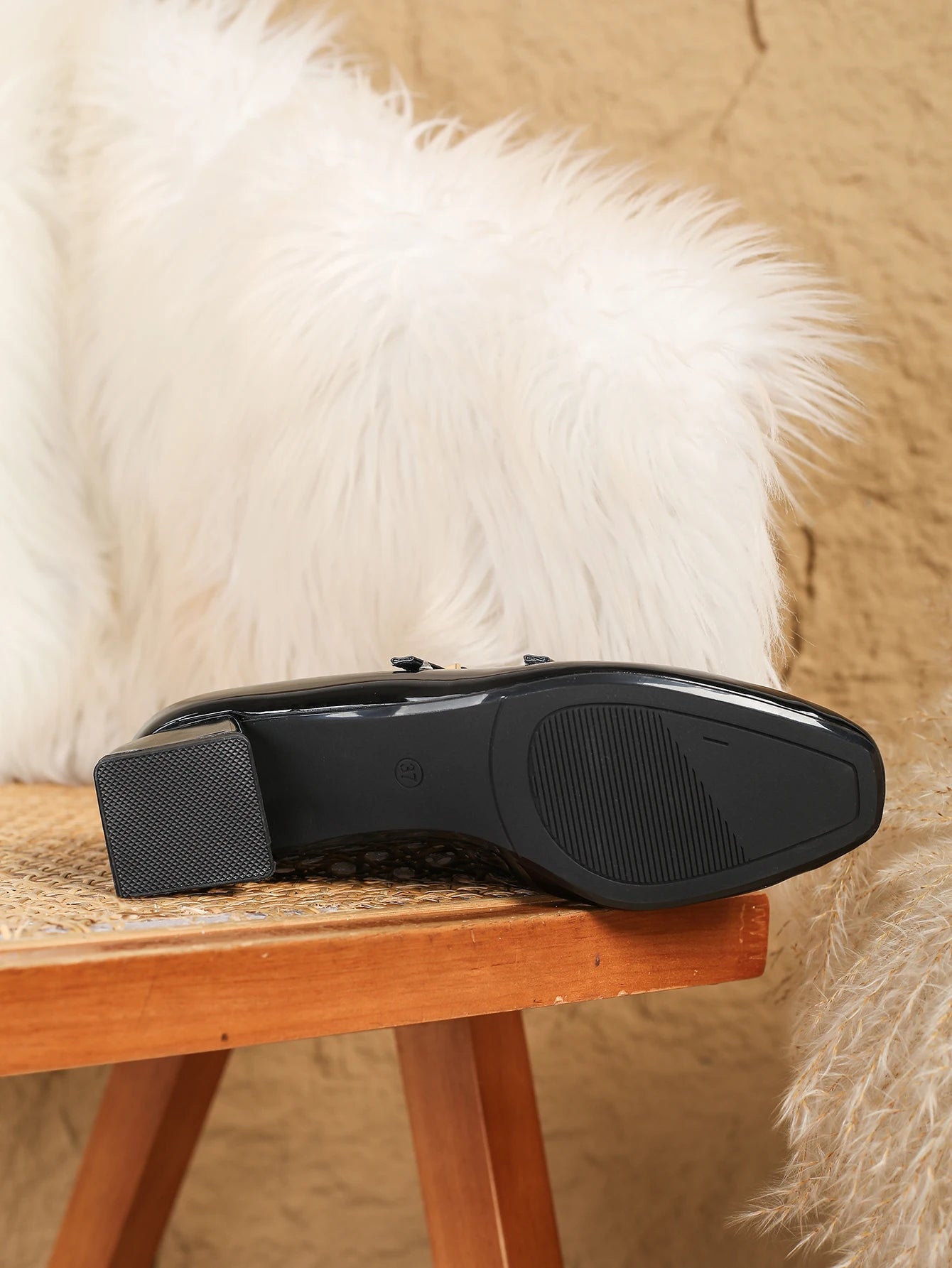 Women Patent Leather Mary Jane Pumps