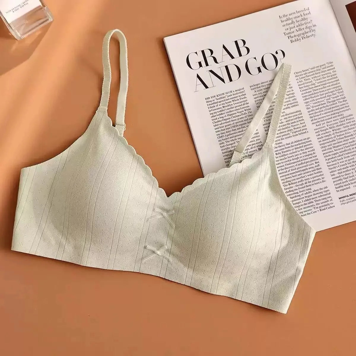 Women's Sexy Gathered Sports Bra Breathable Thin Backless Underwear No Steel Rings Comfortable Supportive Sports Bra for Women