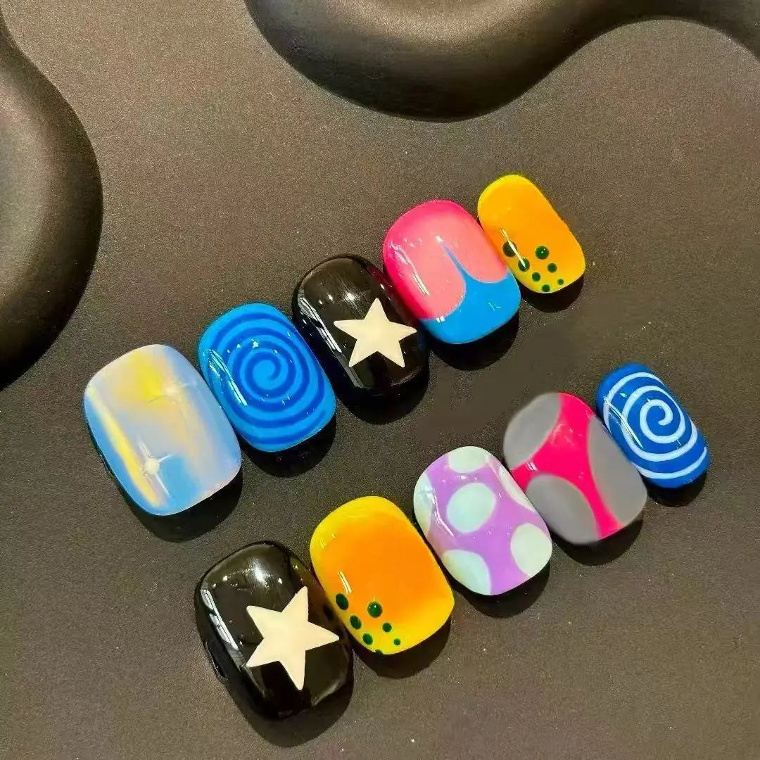 30pcs False Nails Unique Trendy Short “bean-shaped” Nails with A Press-on Design High-quality Nails Perfect As A Gift for Girls