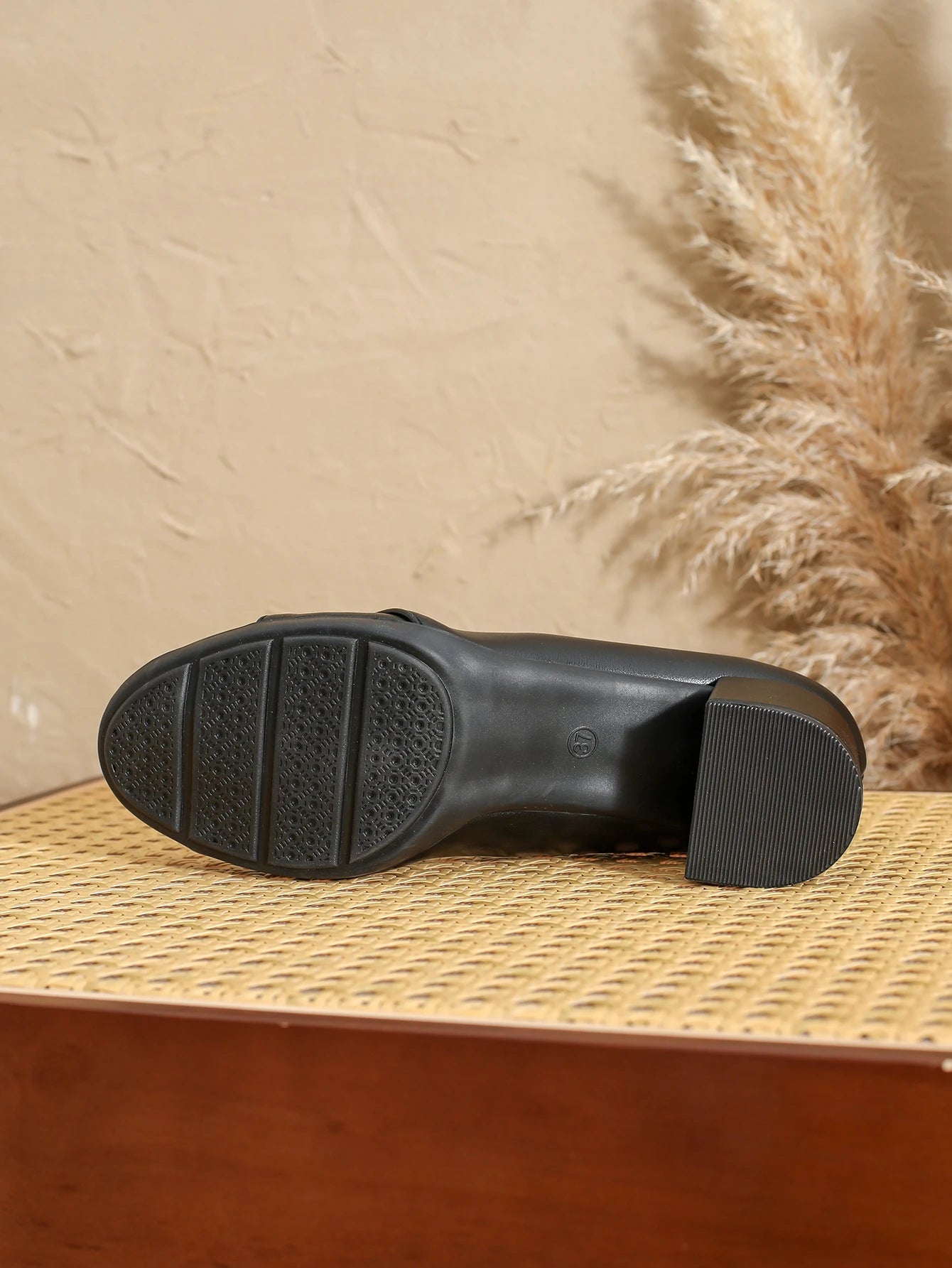 Women Mid Heel Slingback Pumps