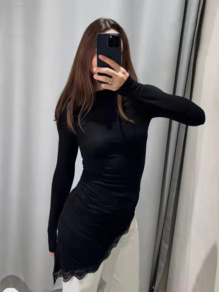 {