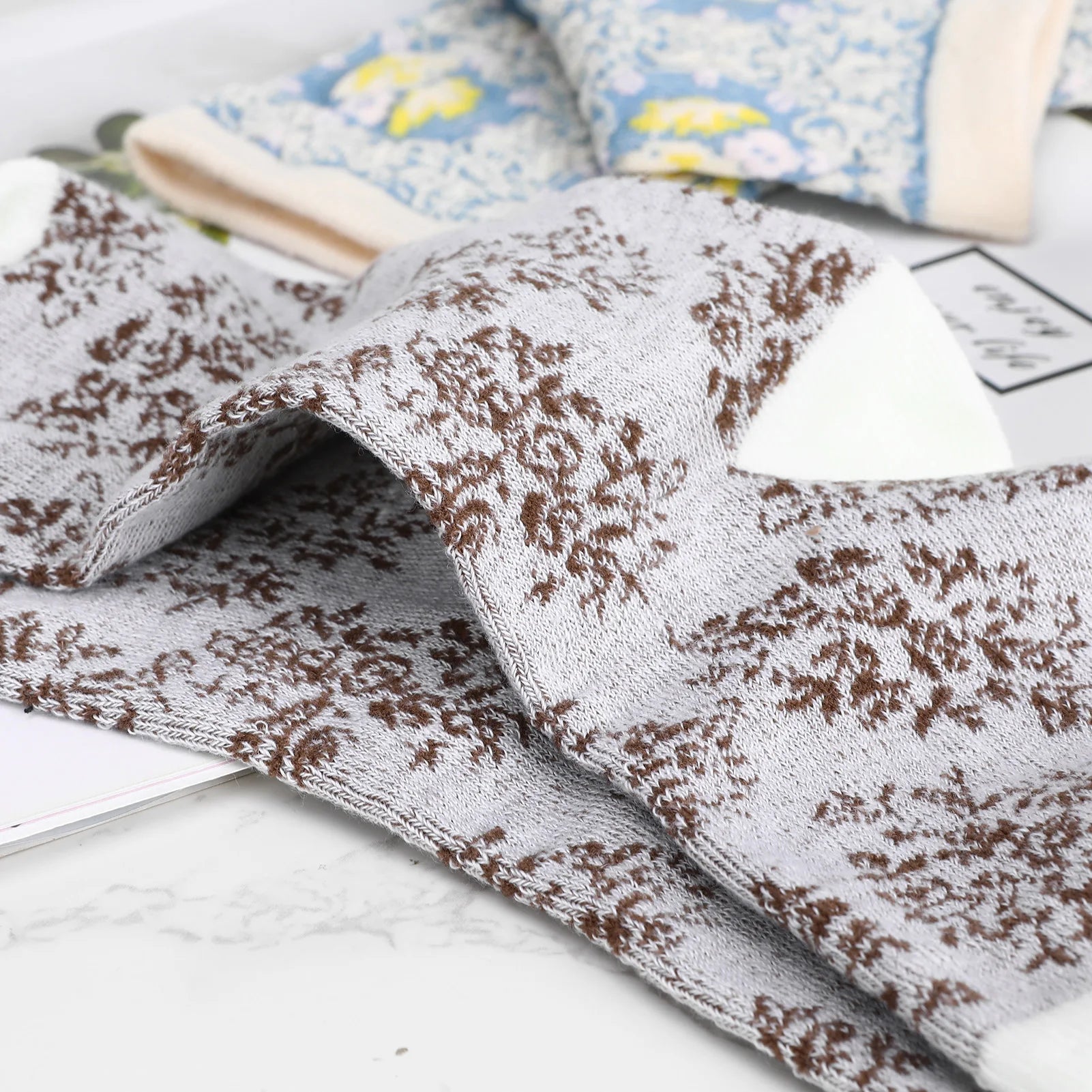 Colorful Floral Calf Socks Set