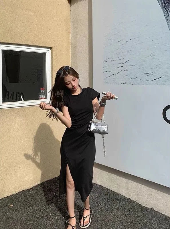Chic Minimalist White Midi Dress