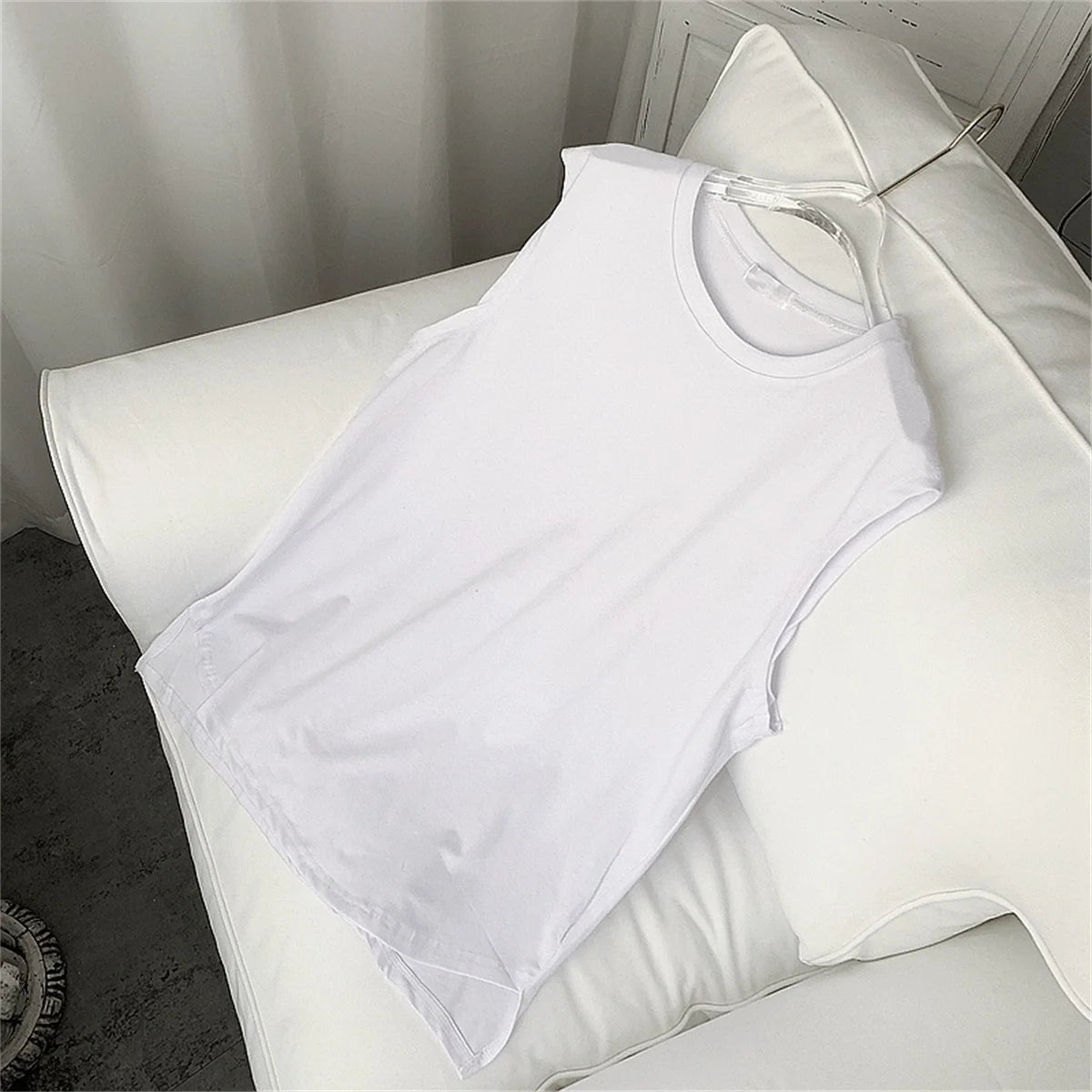 Summer Men's New Solid Color Washed Tank Tops Muscle Loose Gym Sleeveless Workout T Shirts Running Beach Loose Cutoff Tees