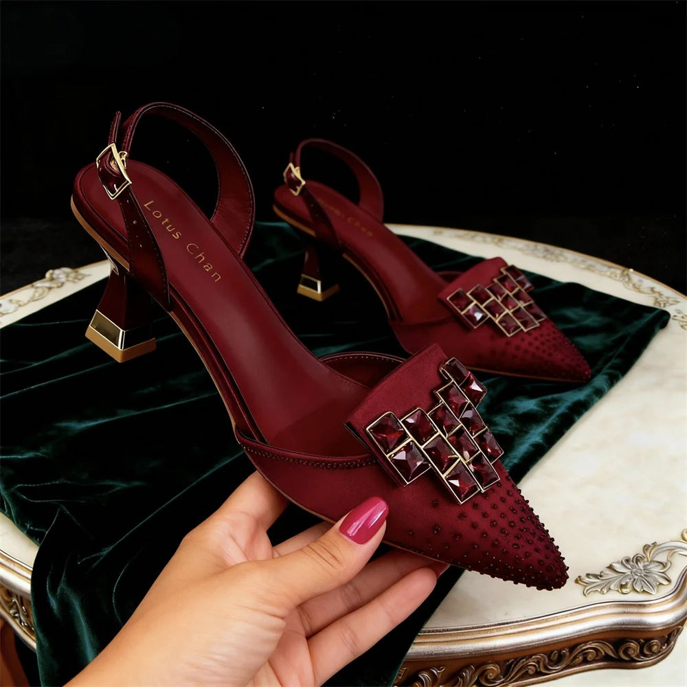 Chic Women’s High Heels – Sparkling Diamond Accents & Sleek Pointed-Toe Design for Parties and Daily Commuting