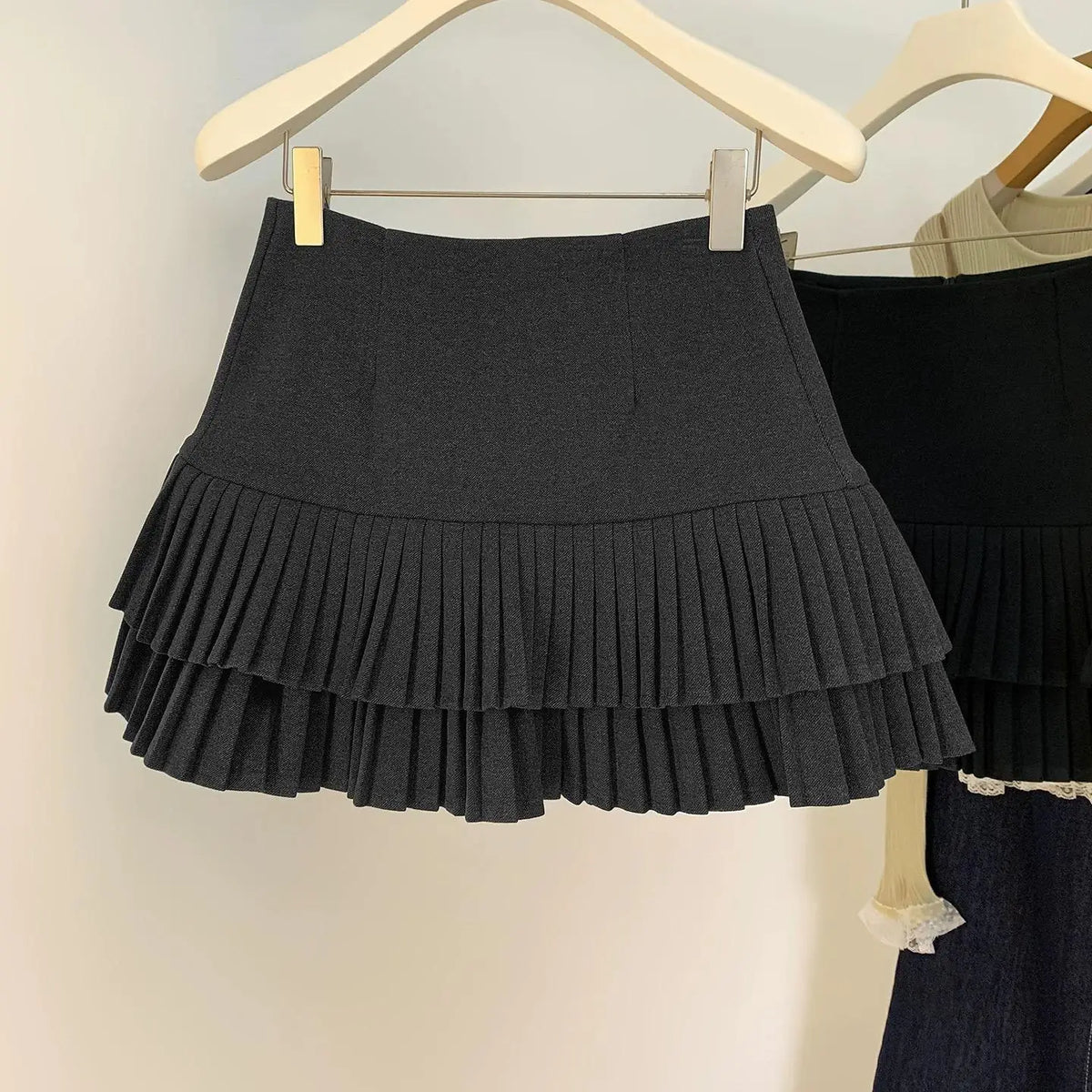 Vintage High Waist Pleated Mini