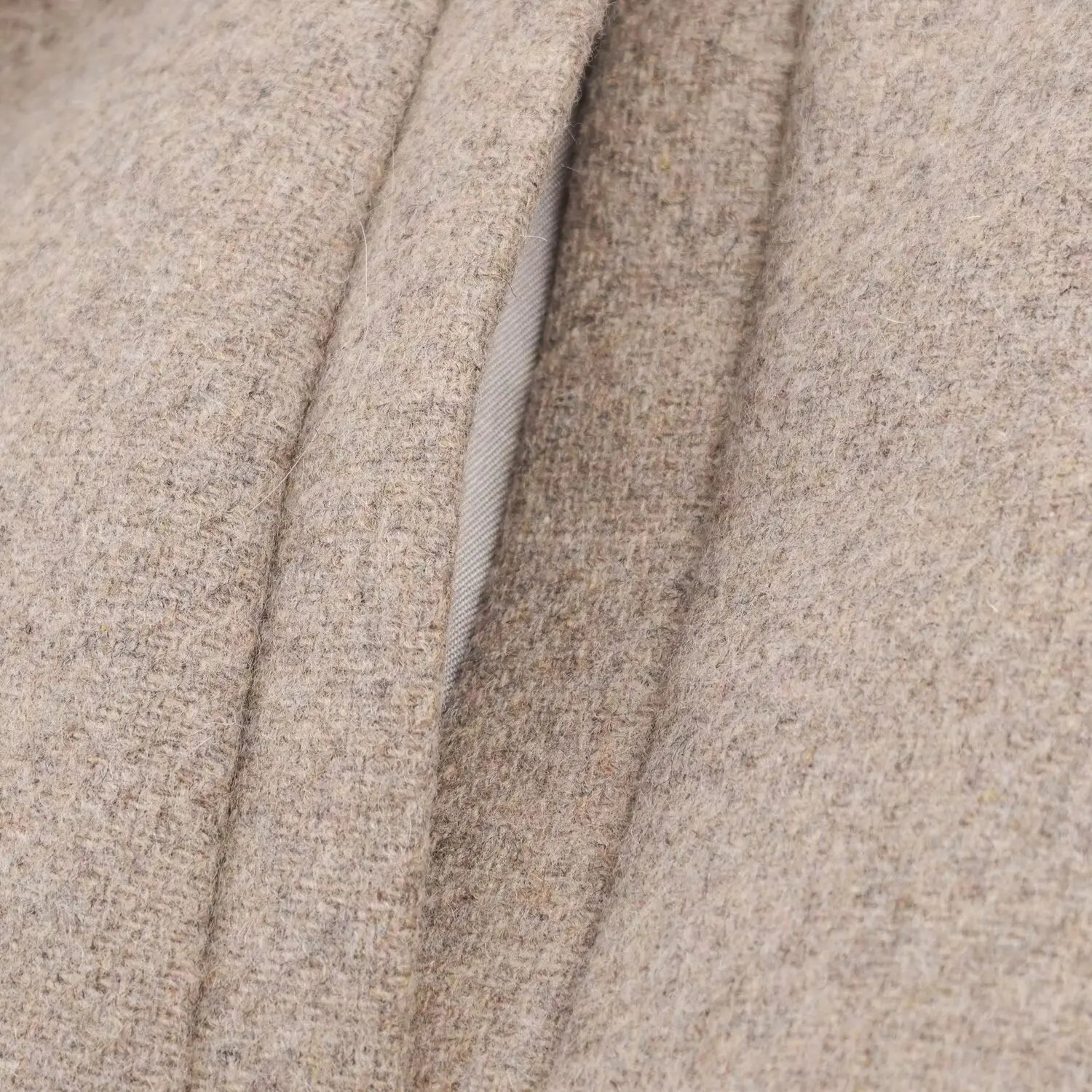 Elegant Belted Fur Collar Overcoat