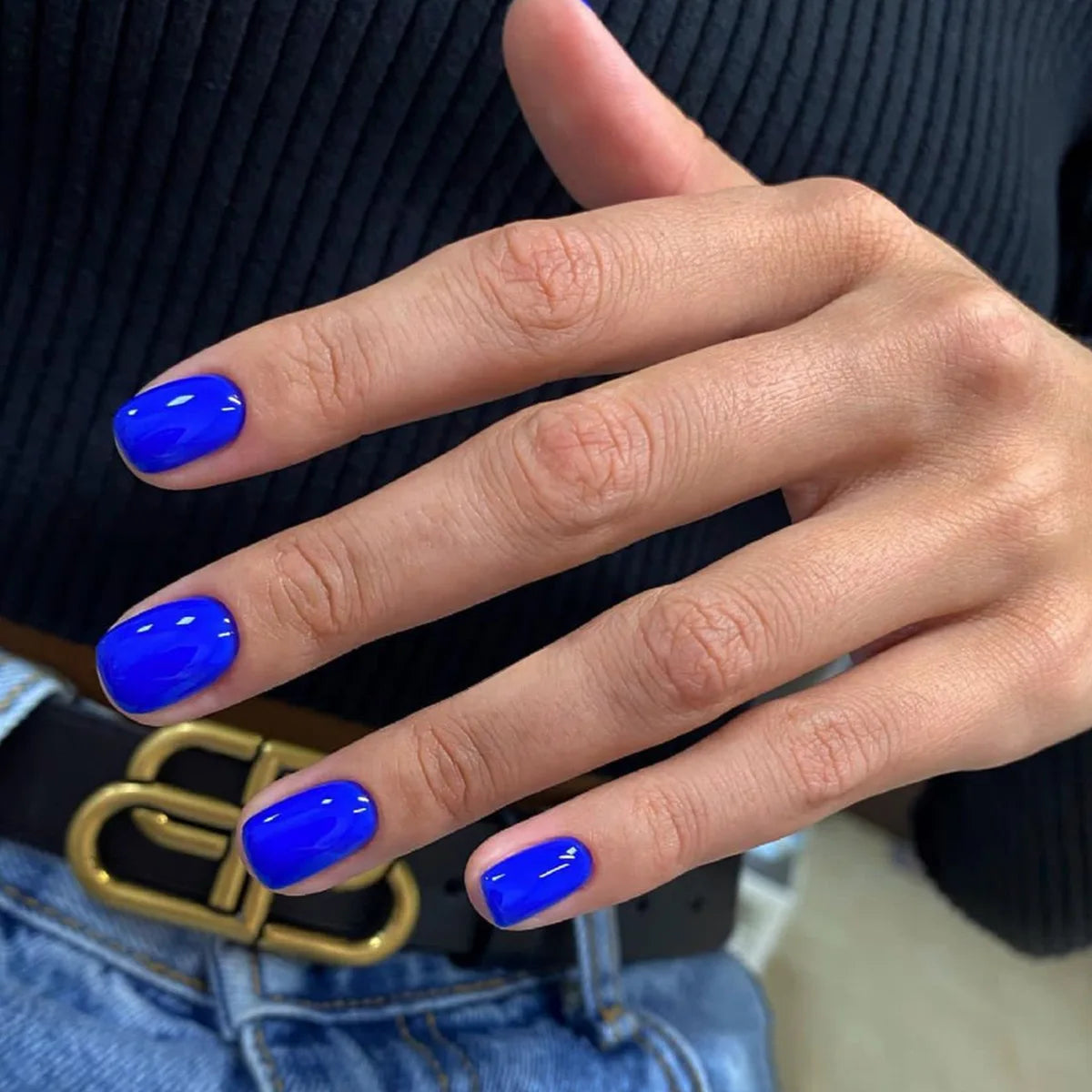24Pcs/Set Wearable False Nails for Girls Women Removable Solid Color Short Fake Nails Art Finished Simple White Press on Nail