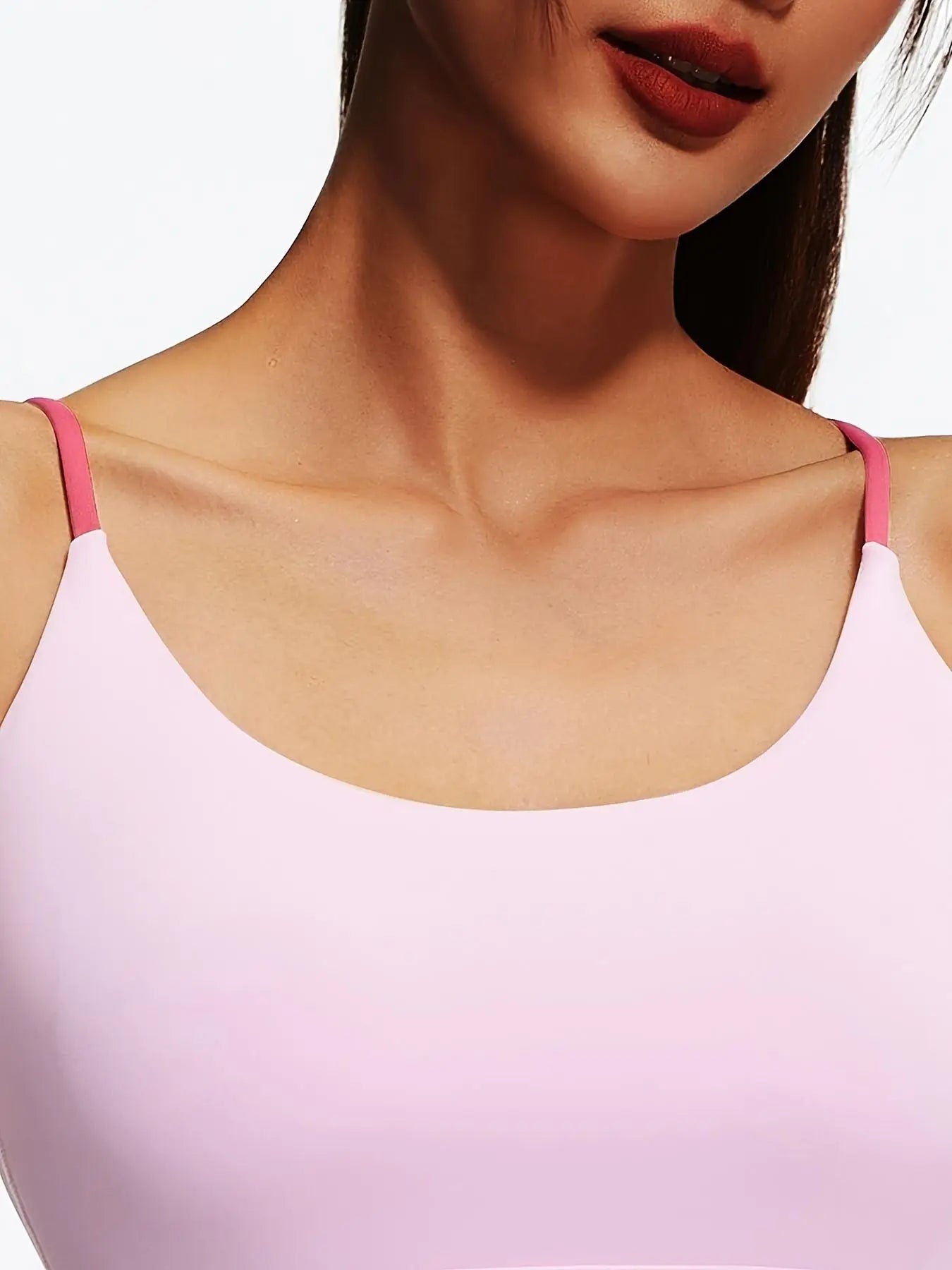 Women's Sporty Backless Sports Bra with Fixed Padding, Slim-Fit Design for All Seasons, Perfect for Fitness & Training