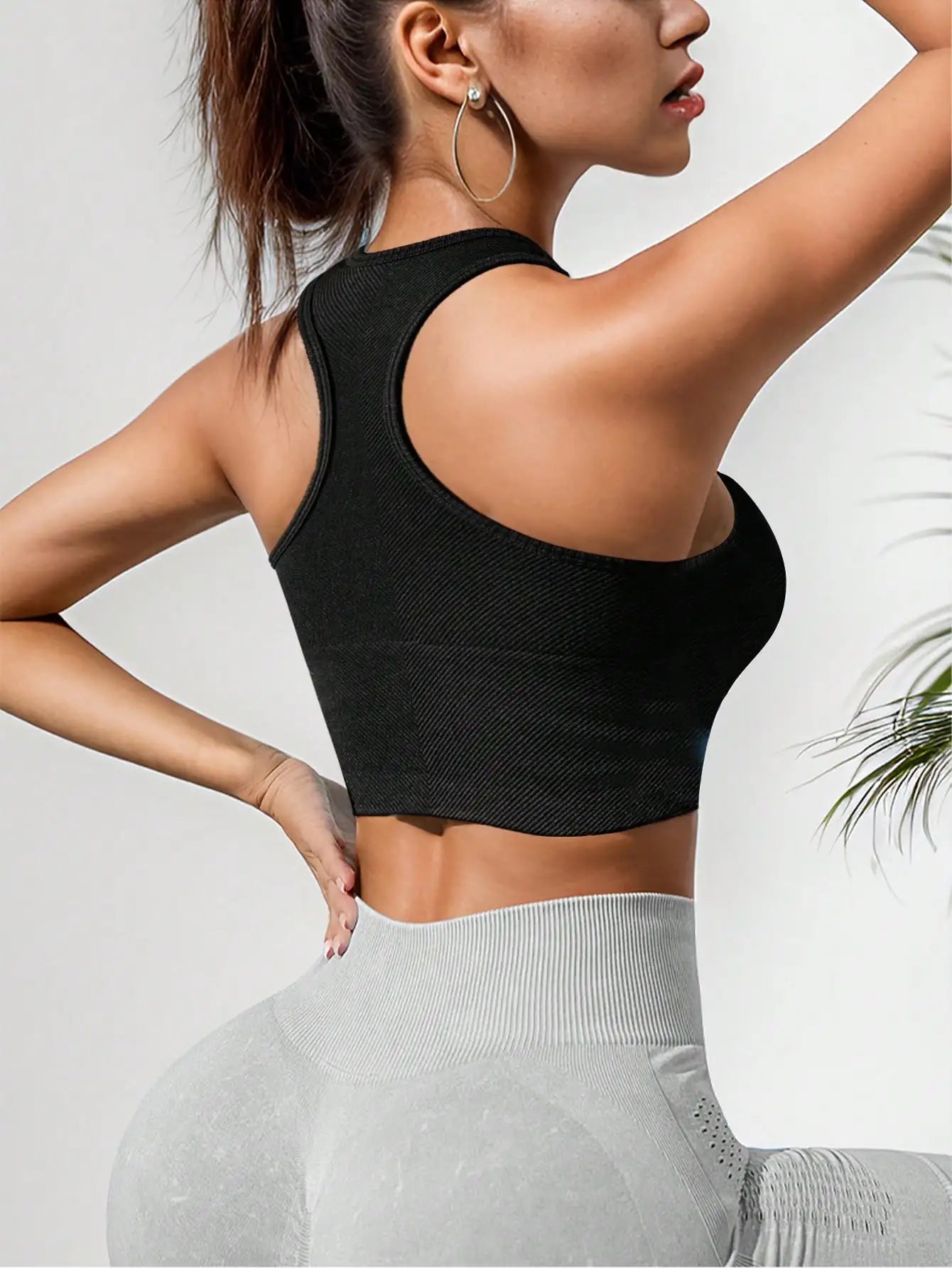 Sports Bras Workout Training Brassiere Seamless Removable Padding Bralette Summer Gym Crop Tops Outdoor Casual