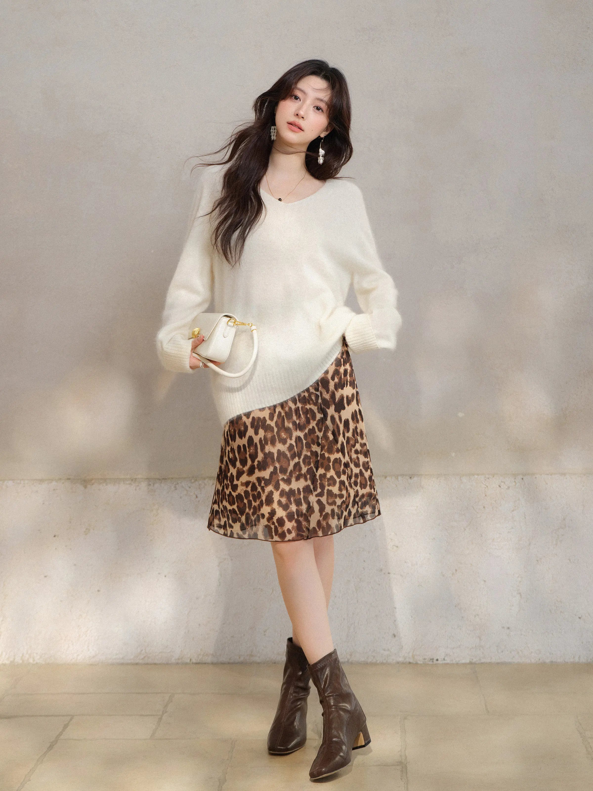 Elegant Wool Knit Skirt Set