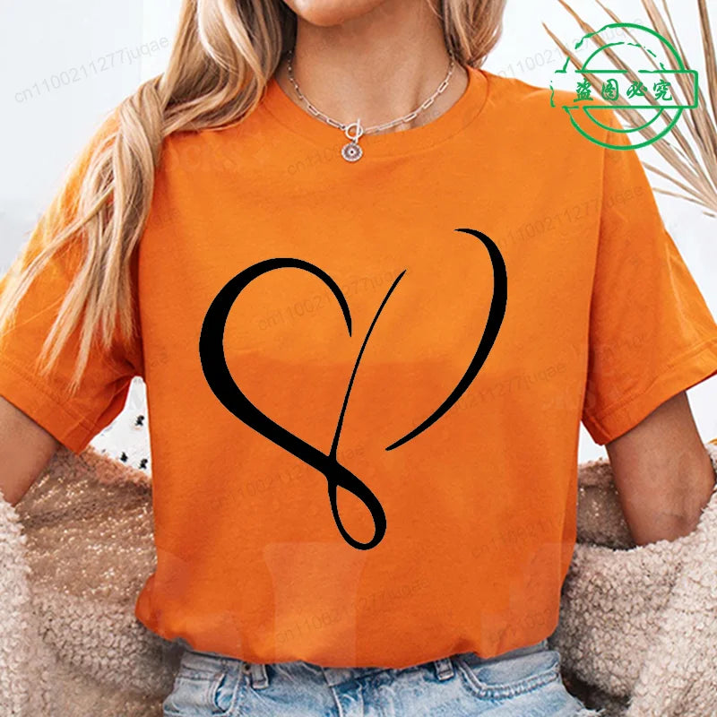 Red Heart Graphic Casual Tee