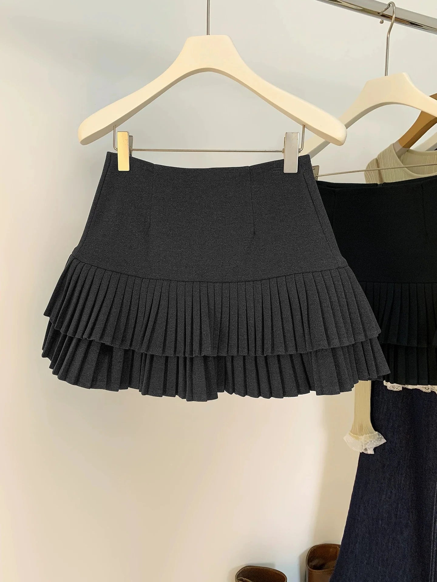 Vintage High Waist Pleated Mini