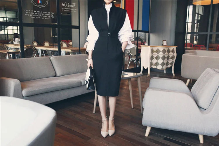 Elegant Sleeveless V-Neck Midi Dress