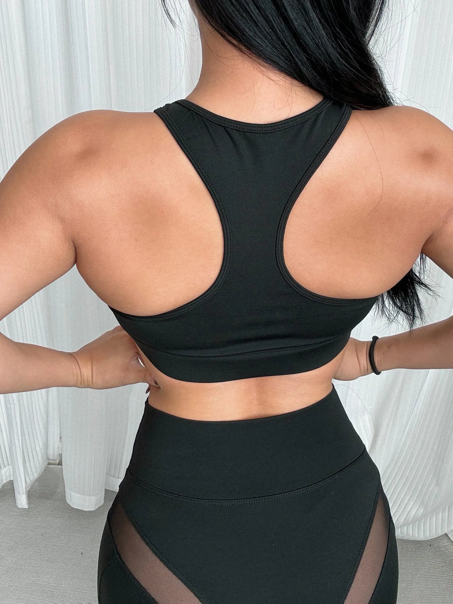 Women's Fitness Yoga Set Nude Mesh Splicing Bra with High-Waisted Leggings Cross-Border Fishing Net Design for Comfortable Wear