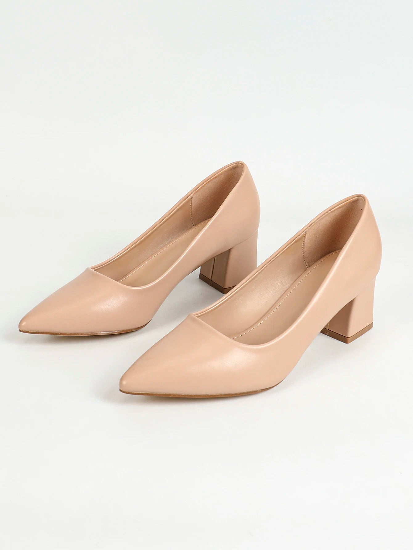 Women Chunky Heel Pointed Toe Pumps