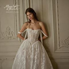 Elegant White Lace Off-The-Shoulder Sleeveless Floor-Length Formal Wedding Dress with Exquisite embroidery