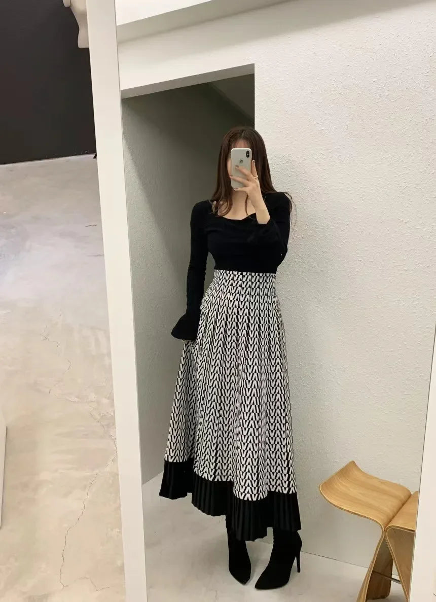 Retro Knitted Pleated Midi Skirt