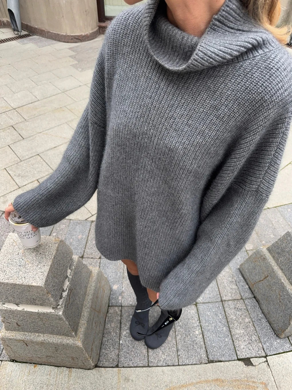TOSSY High-Neck Knit Pullover