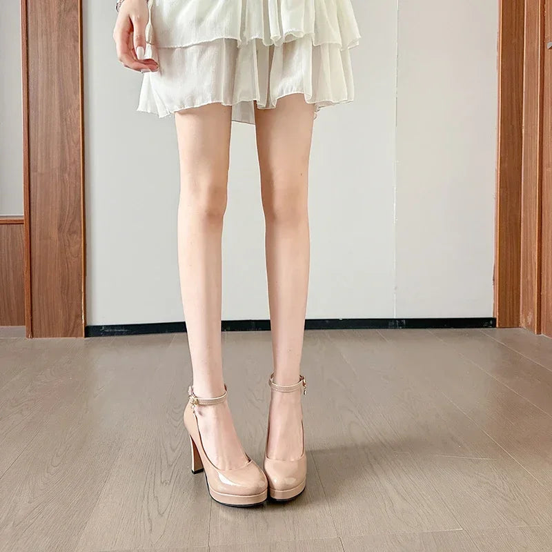 Thick-sole waterproof platform high heels model show sexy black patent leather dress fashionable ultra-high heels summer large