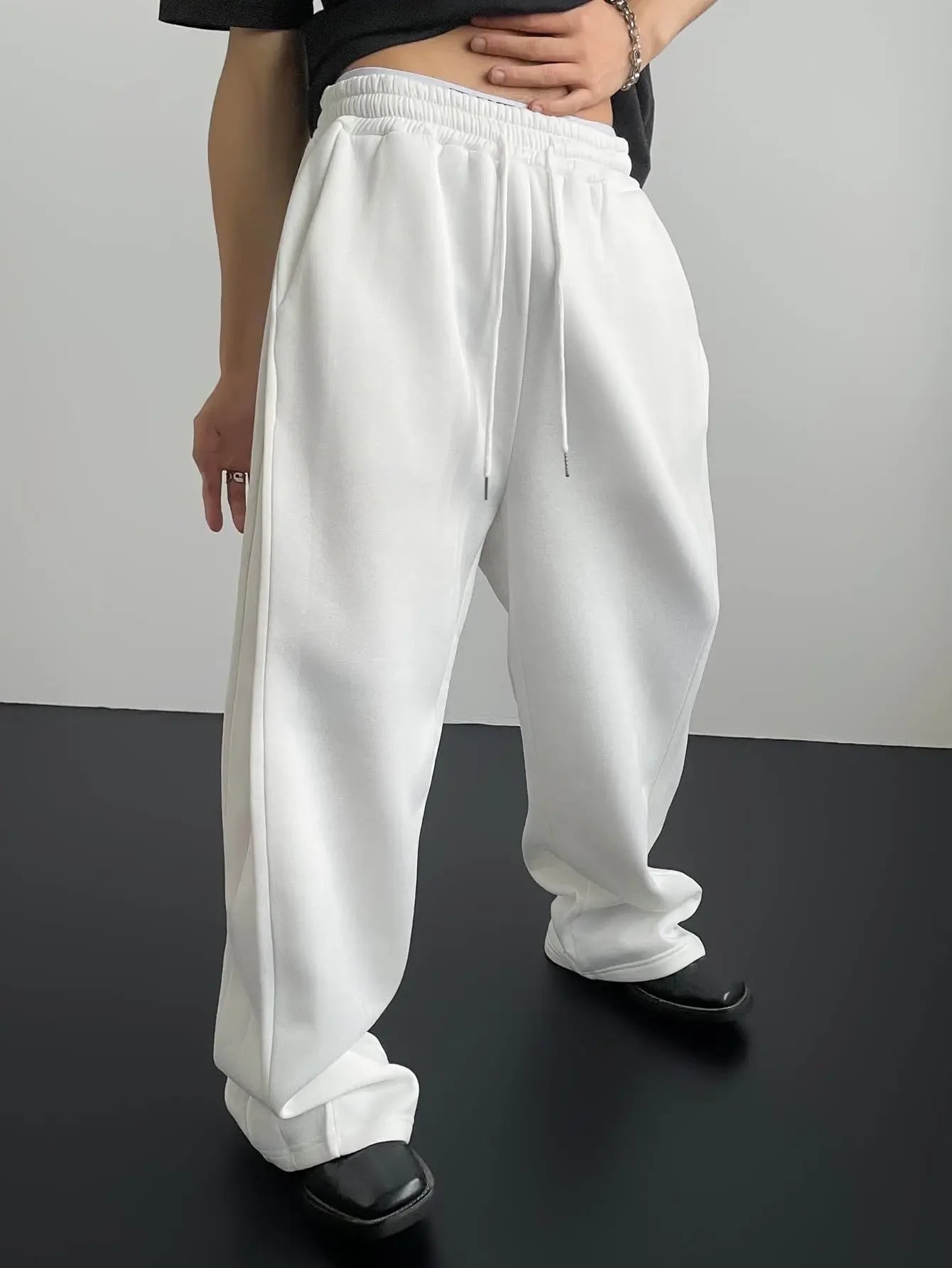 Men's Athletic Trainning Joggers Casual Loose Fit Sweatpants Spring Fall Fleece Lined Pants Elastic Waist Drawstring Trousers
