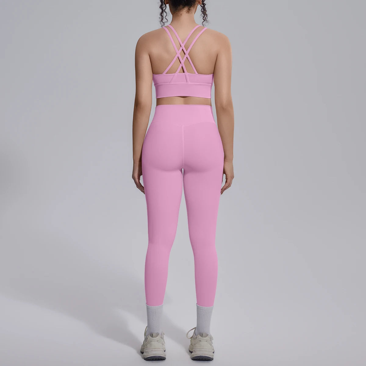 New Yoga Set for Woman Summer Gym Sports Running Bra Top Breathable Peach Buttocks Women Leggings Solid Color Yoga Set