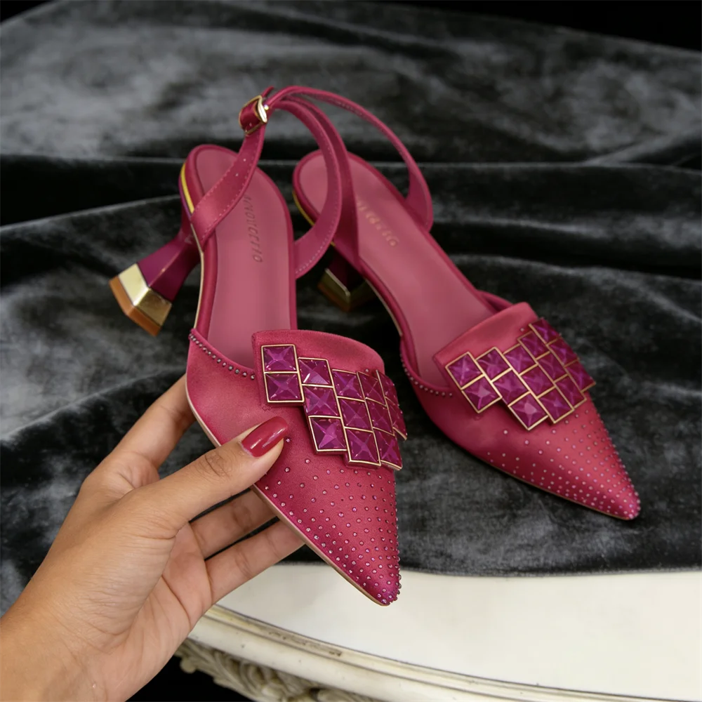 Chic Women’s High Heels – Sparkling Diamond Accents & Sleek Pointed-Toe Design for Parties and Daily Commuting
