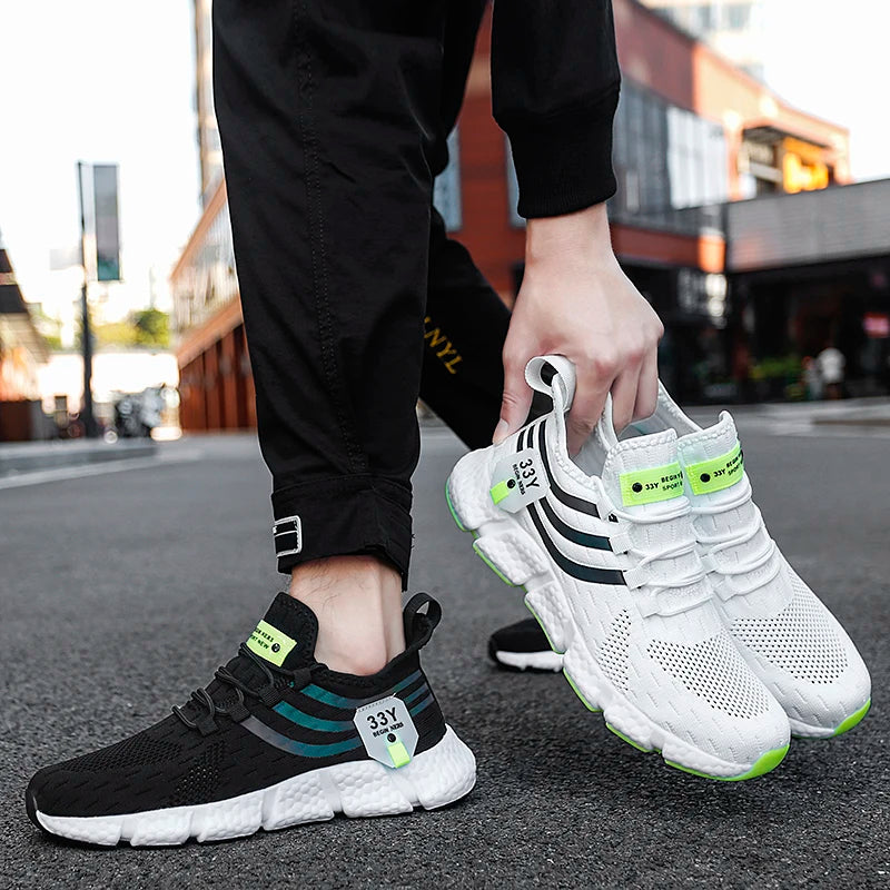 Lightweight Breathable Mesh Sports Sneakers