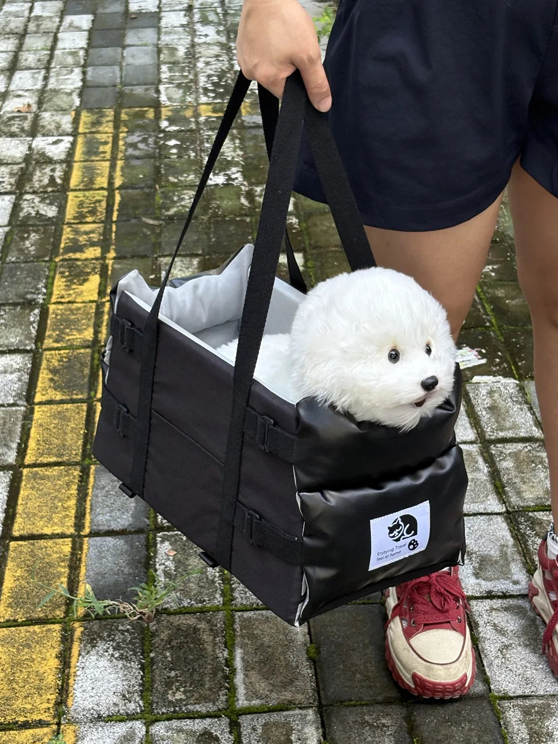 Portable Car Safety Pet Seat for Small Dogs Cat Travel Central Control Cat DogBed Transport Dog Carrier Protector Dog Bags