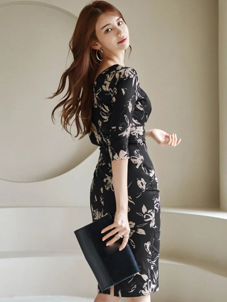 Elegant Floral Square Collar Dress