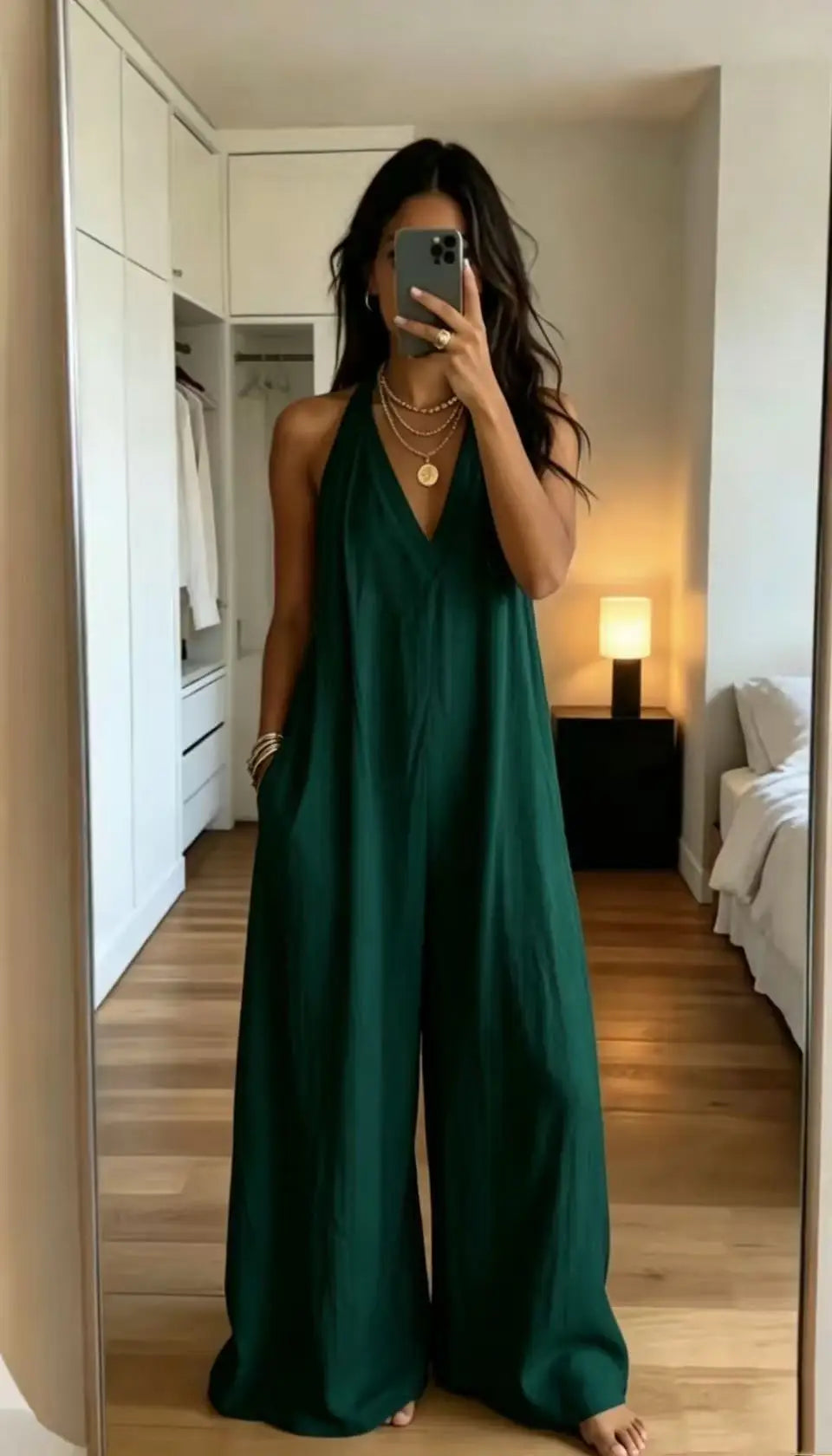 Women's White Halter Jumpsuit Deep V Neck Sleeveless Wide Leg Cuffed Hem Pocketed Boho Resort Casual Summer Y2K Chic Jumpsuit