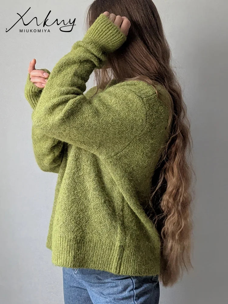 {