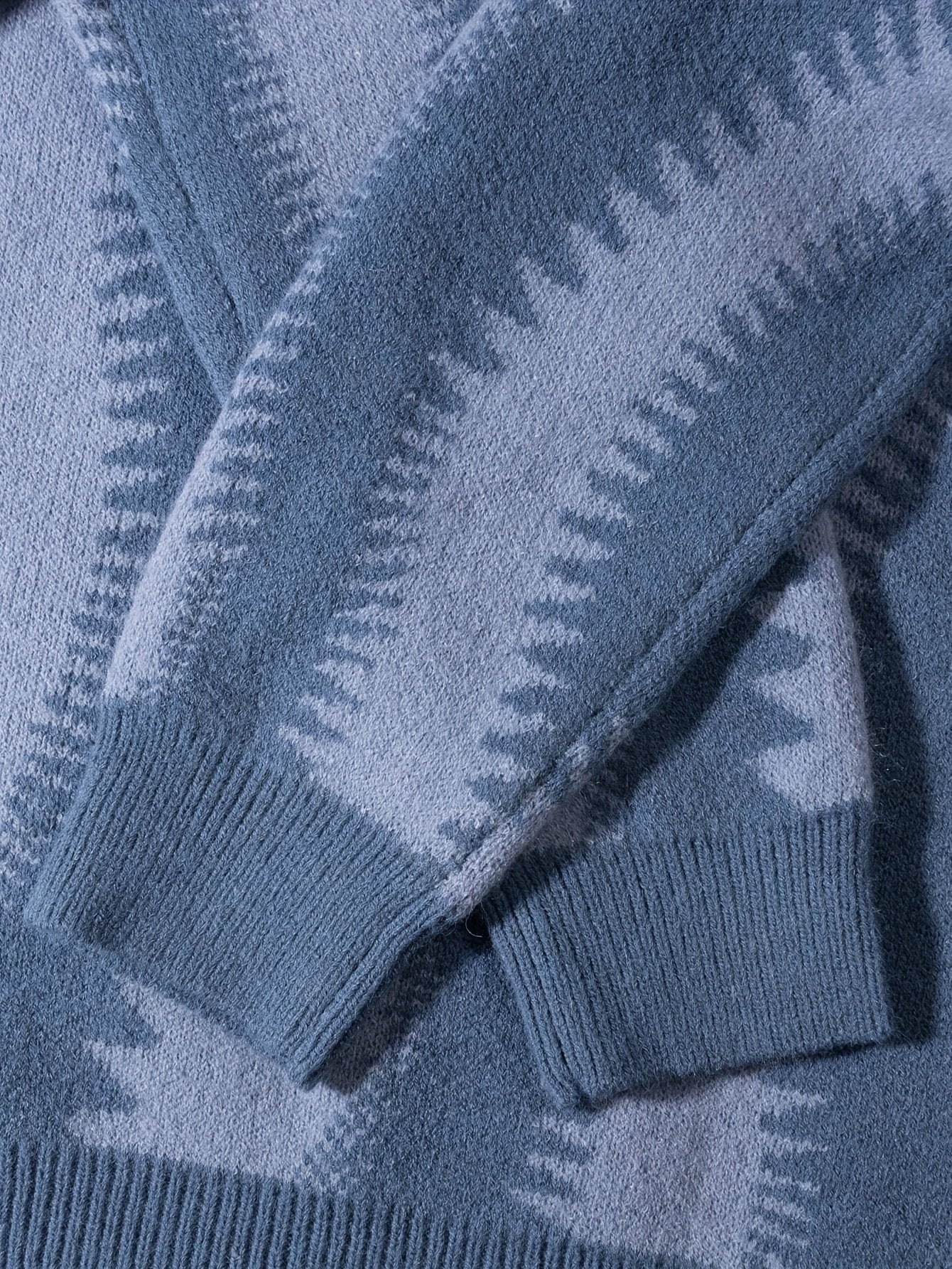 Loose Stripe Knit Pullover