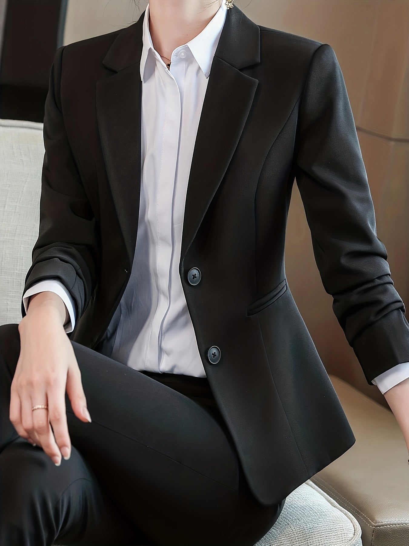 Slim Lapel Woven Blazer