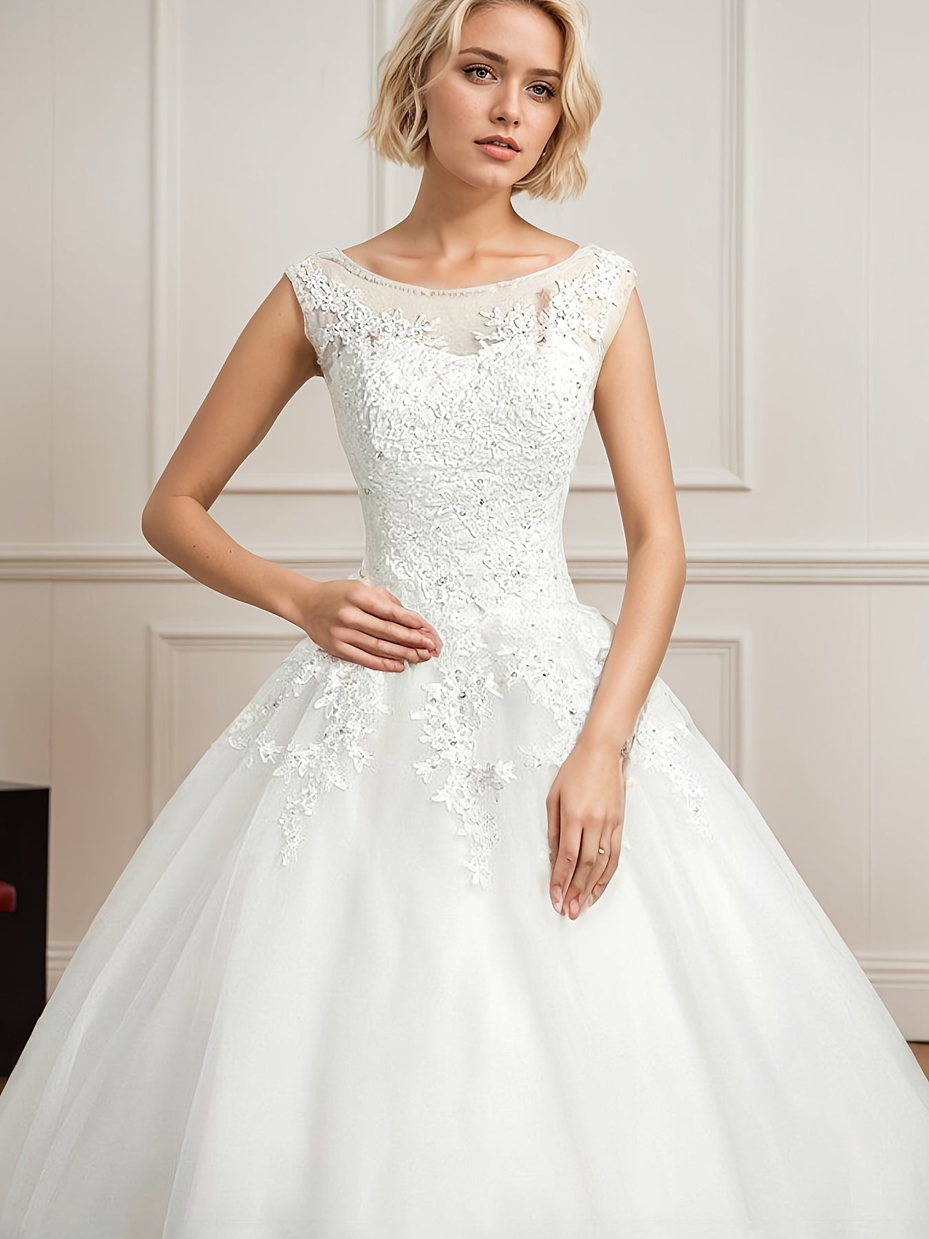 Elegant A-line Wedding Dress For Women, Worsted Lace Embroidery, Mesh Round Neck Embroidery, Suitable For Weddings And Parties