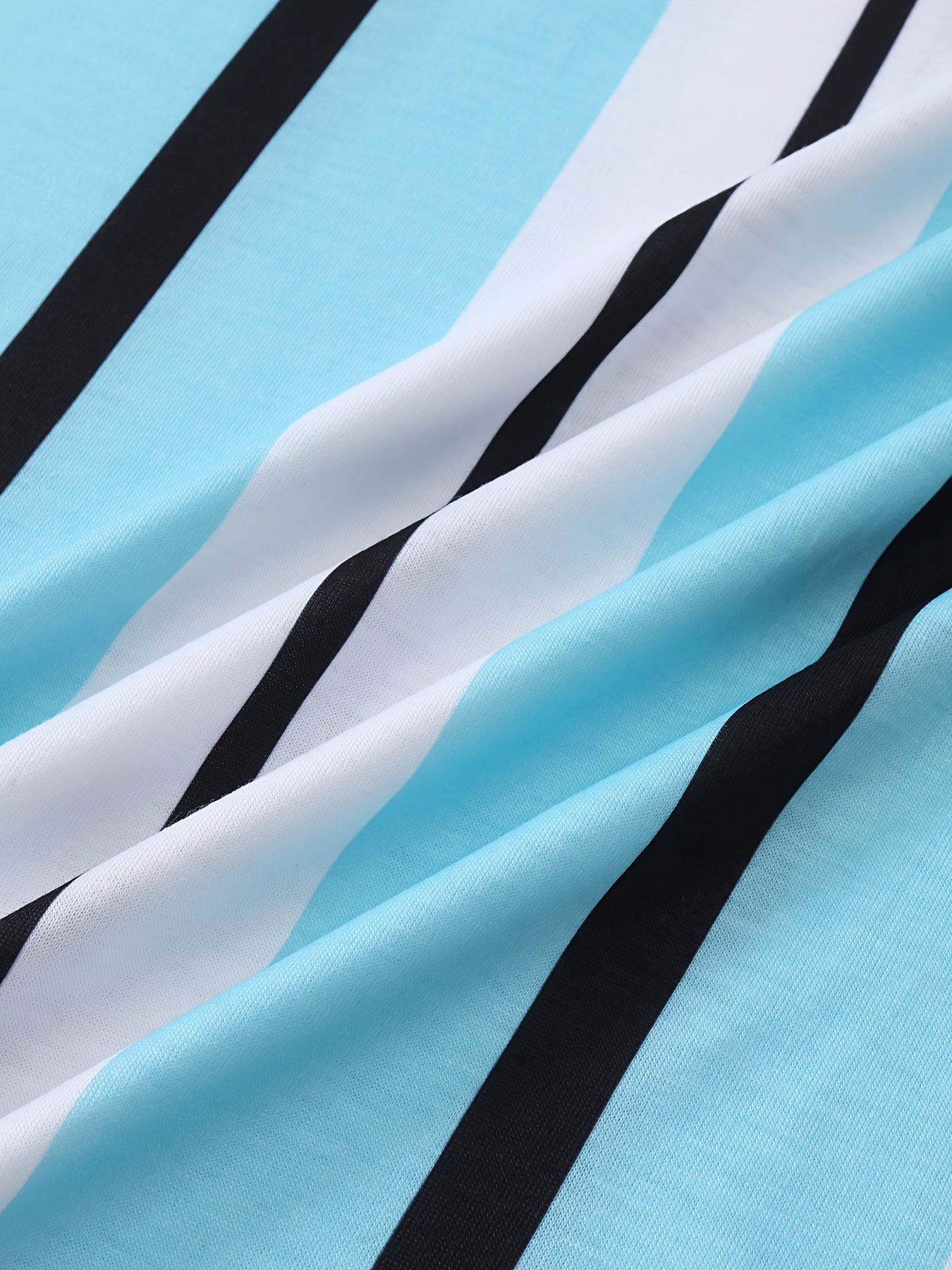 Men’s Casual Geometric Appliqué Short-Sleeve T-Shirt