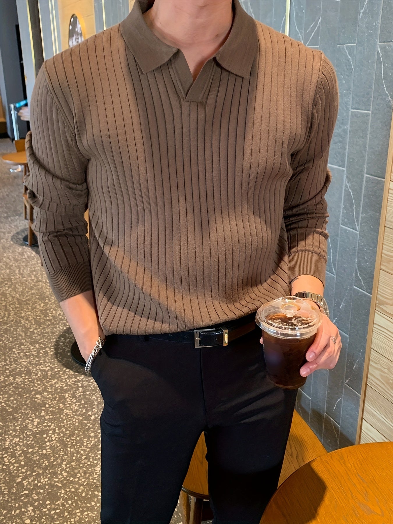 Soft Collar Knit Pullover