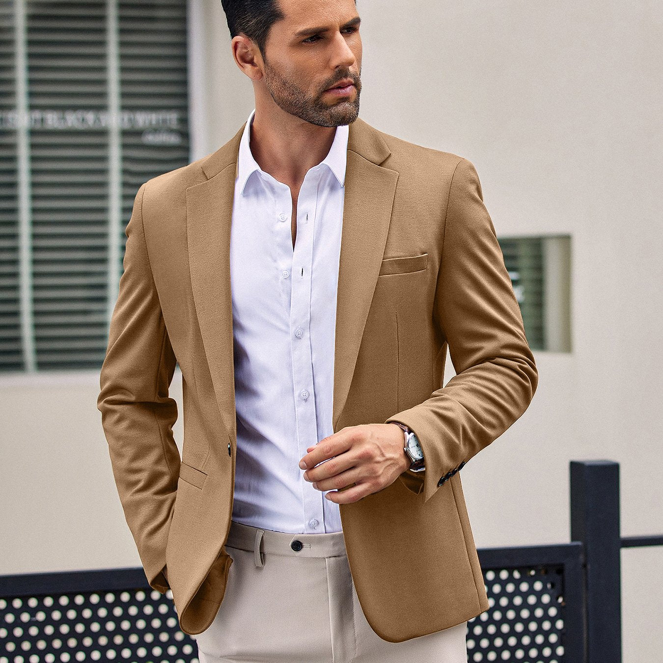 Men’s One-Button Lightweight Knit Blazer